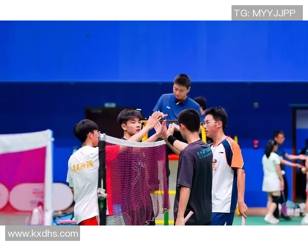 成都羽毛球队在全国羽毛球速度排行榜中荣获第4名的佳绩引发关注